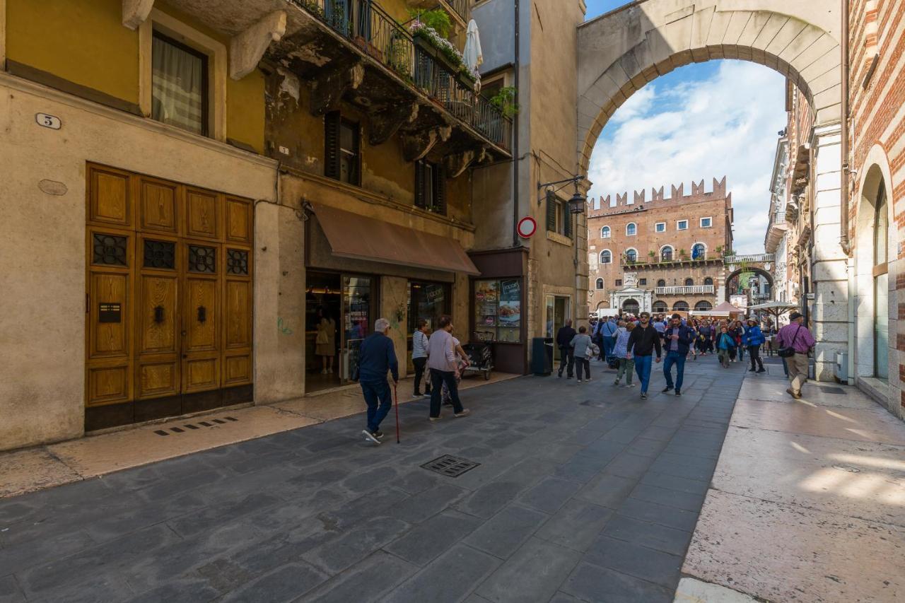 Domus La Costa Leilighet Verona Eksteriør bilde